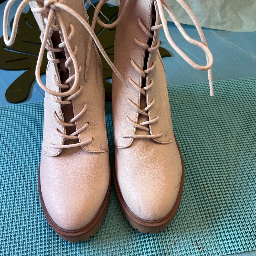 Cream Chunky Heel Boots